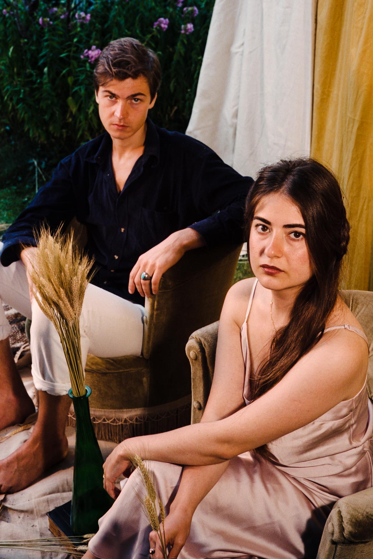 kit_merve_sitting
